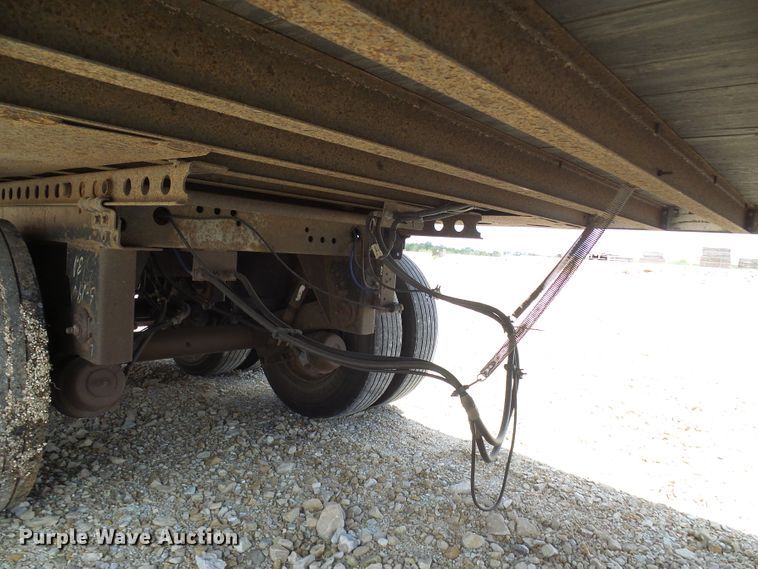 image for item DN6751 2002 Trailmobile  dry van trailer