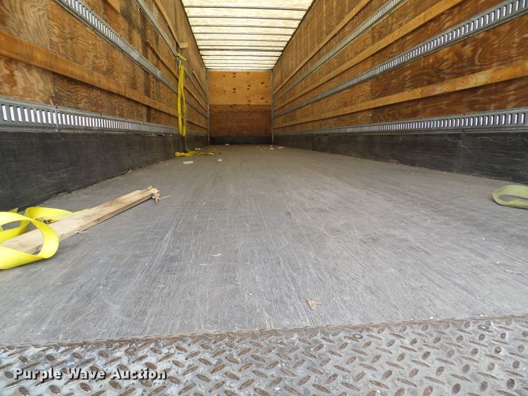 image for item DN6751 2002 Trailmobile  dry van trailer