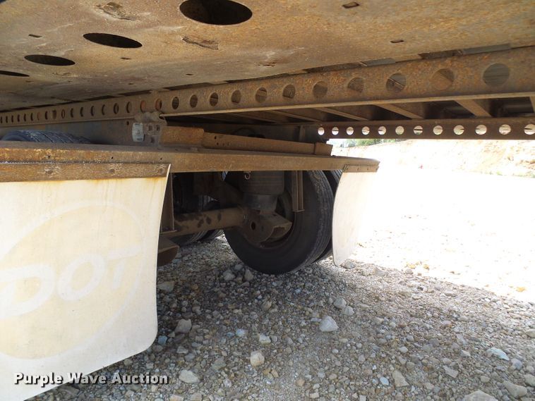 image for item DN6751 2002 Trailmobile  dry van trailer