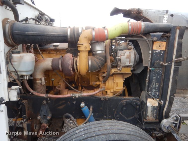 image for item ET9207 1993 Peterbilt 378  semi truck