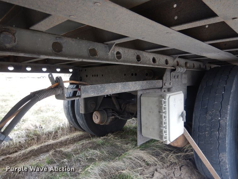 image for item FI9028 2005 Utility Trailer  refrigerated van trailer