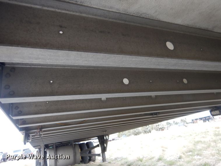 image for item FI9028 2005 Utility Trailer  refrigerated van trailer