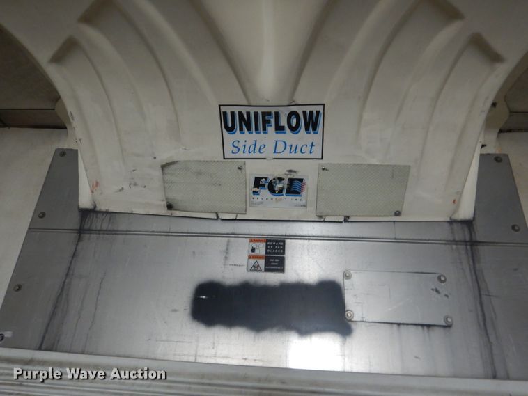 image for item FI9028 2005 Utility Trailer  refrigerated van trailer