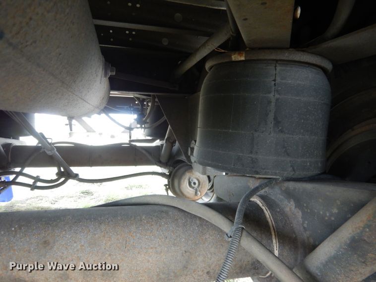 image for item FI9028 2005 Utility Trailer  refrigerated van trailer