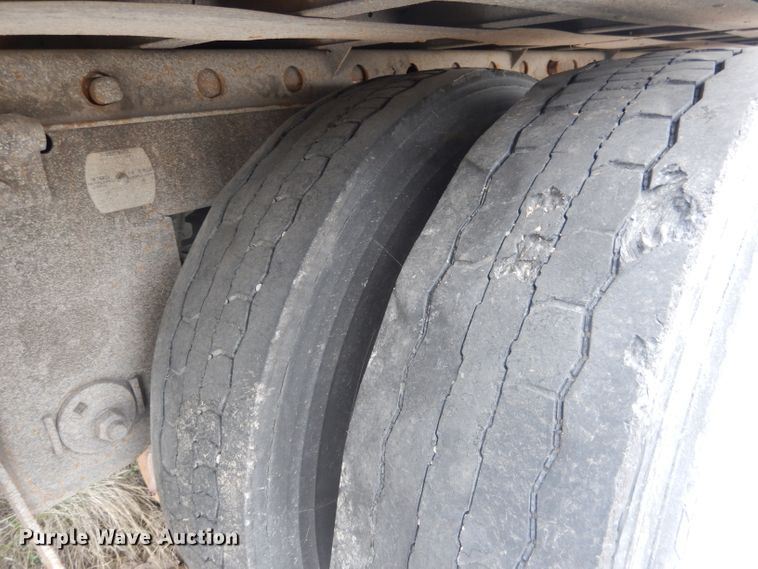 image for item FI9028 2005 Utility Trailer  refrigerated van trailer