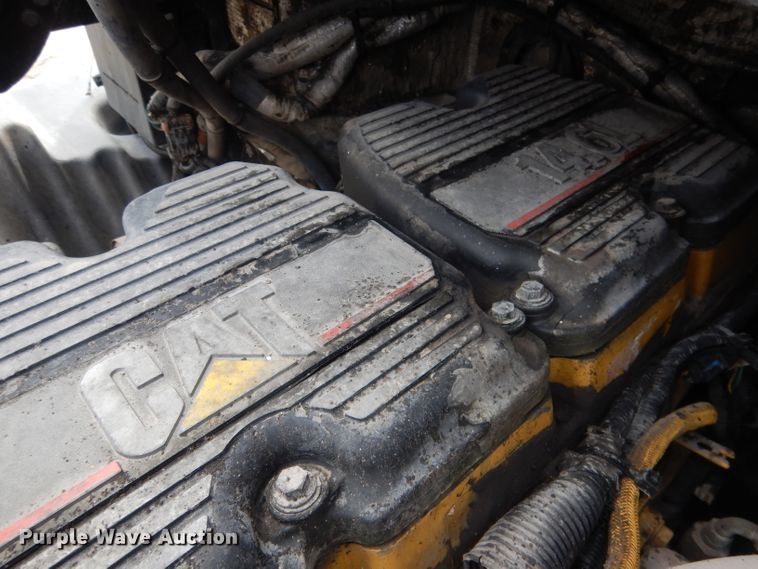 image for item FI9036 2009 Peterbilt 387  semi truck