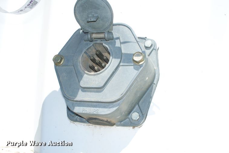 image for item GQ9587 2006 Neville  grain trailer