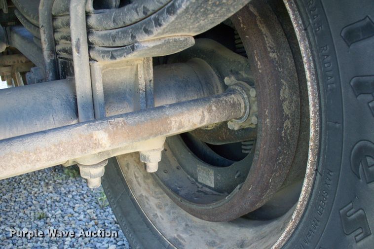 image for item GQ9587 2006 Neville  grain trailer