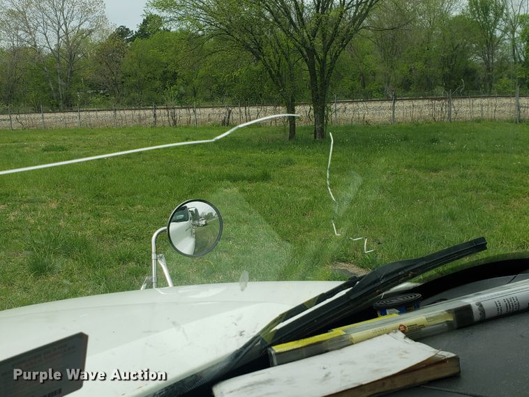 image for item HO9398 2005 Freightliner Columbia  semi truck