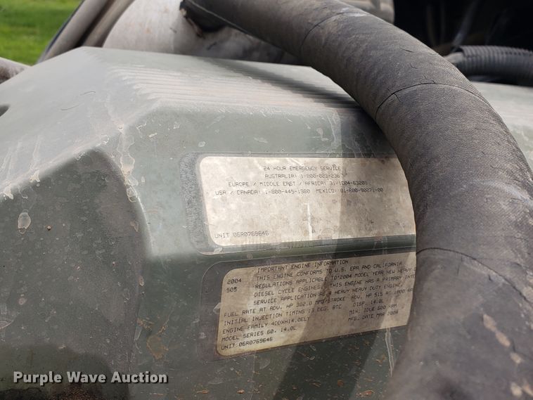 image for item HO9398 2005 Freightliner Columbia  semi truck