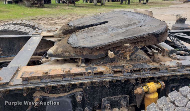 image for item HO9398 2005 Freightliner Columbia  semi truck