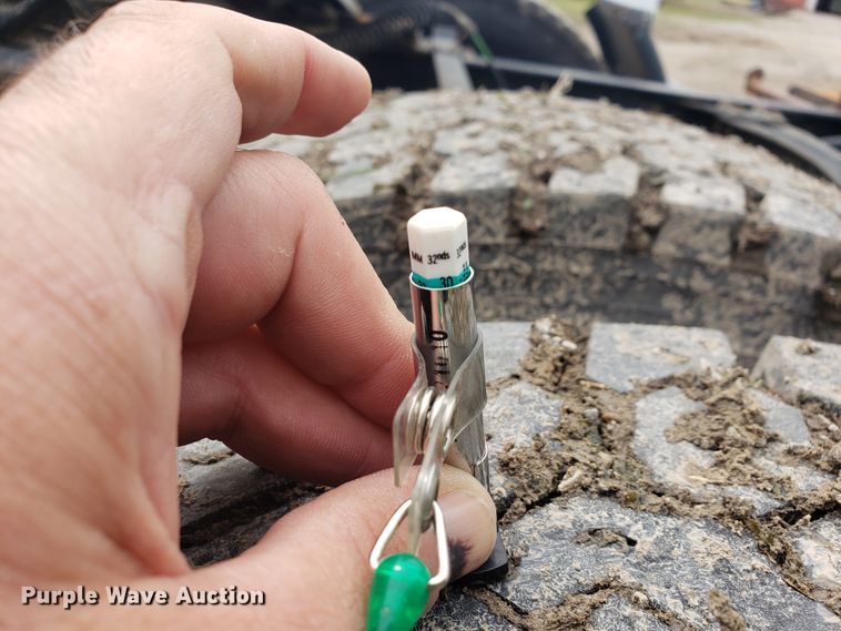 image for item HO9399 2011 Freightliner Coronado  semi truck