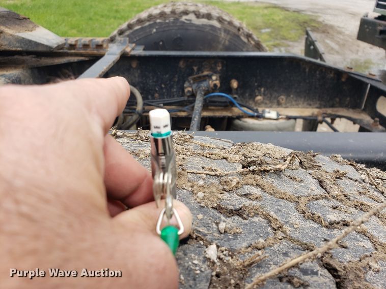 image for item HO9399 2011 Freightliner Coronado  semi truck