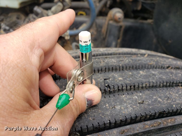 image for item HO9399 2011 Freightliner Coronado  semi truck