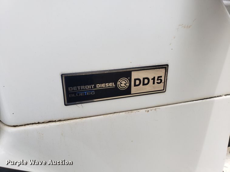 image for item HO9399 2011 Freightliner Coronado  semi truck