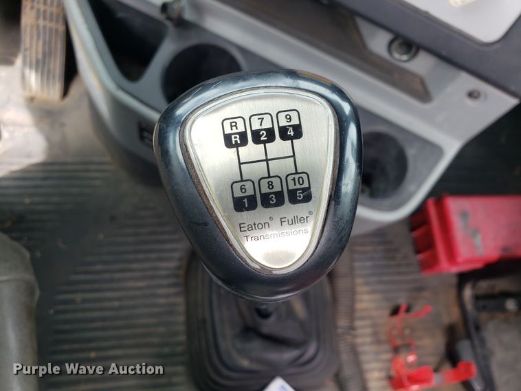 image for item HO9400 2011 Freightliner Coronado  semi truck