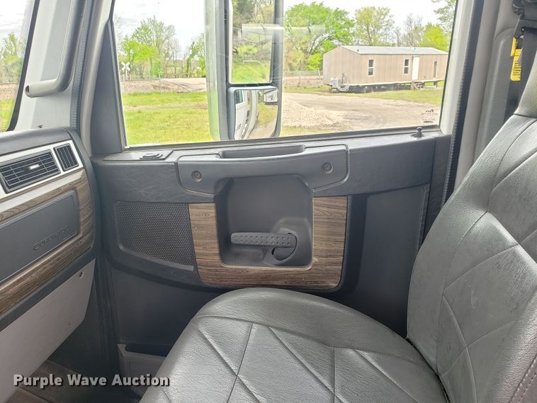 image for item HO9400 2011 Freightliner Coronado  semi truck