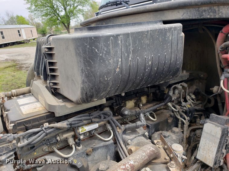 image for item HO9400 2011 Freightliner Coronado  semi truck