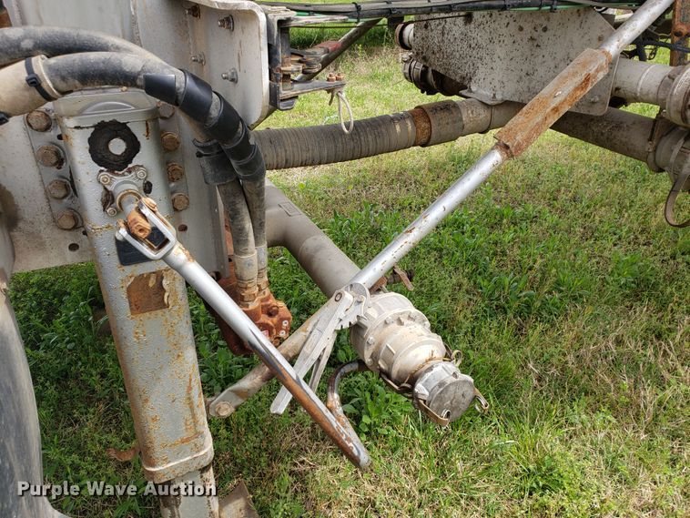 image for item HO9402 2011 Heil  tank trailer