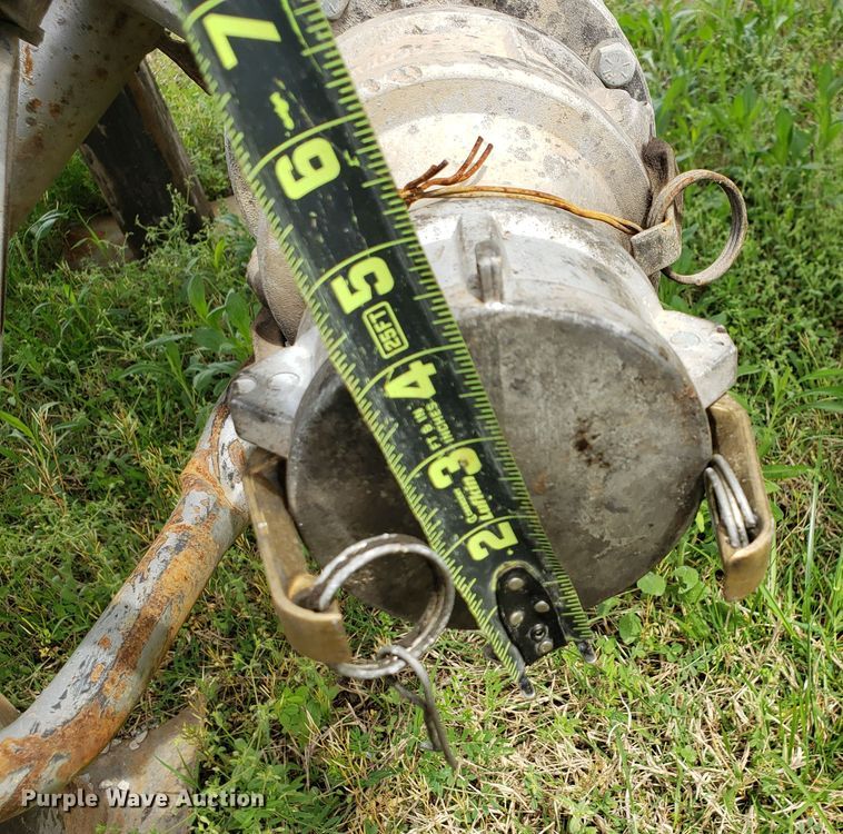 image for item HO9402 2011 Heil  tank trailer