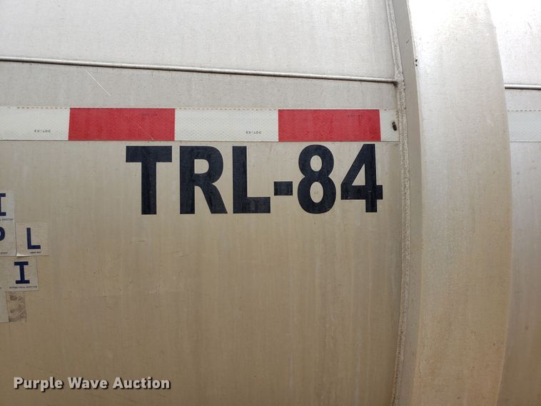 image for item HO9403 2011 Heil  tank trailer