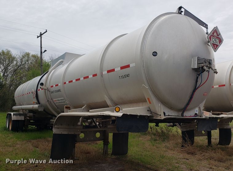 image for item HO9406 2013 Heil  tank trailer
