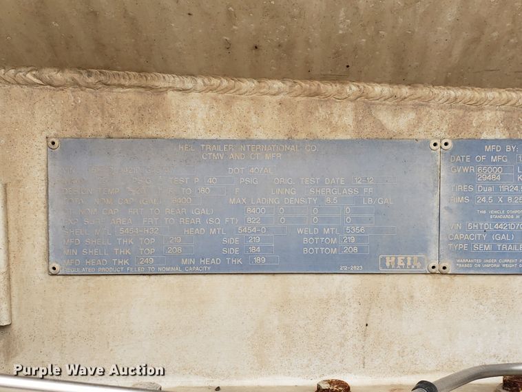 image for item HO9406 2013 Heil  tank trailer