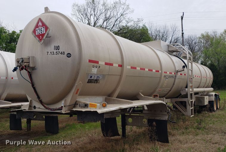 image for item HO9407 2013 Heil  tank trailer