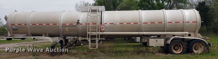 image for item HO9407 2013 Heil  tank trailer