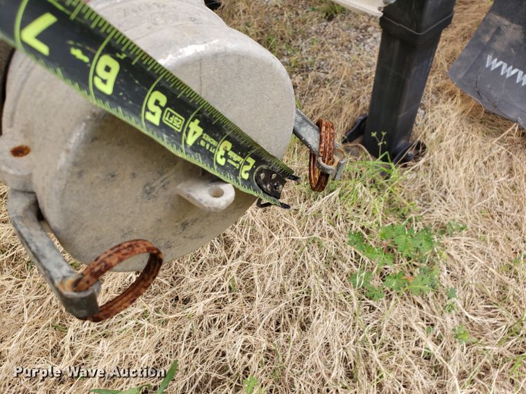 image for item HO9407 2013 Heil  tank trailer