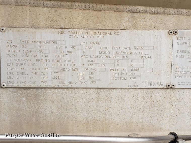 image for item HO9407 2013 Heil  tank trailer