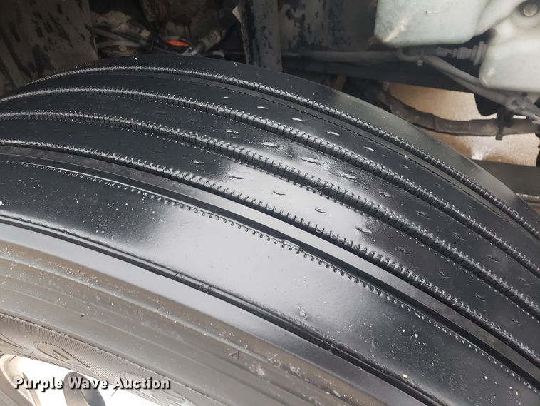 image for item HO9409 2013 International ProStar 122  semi truck