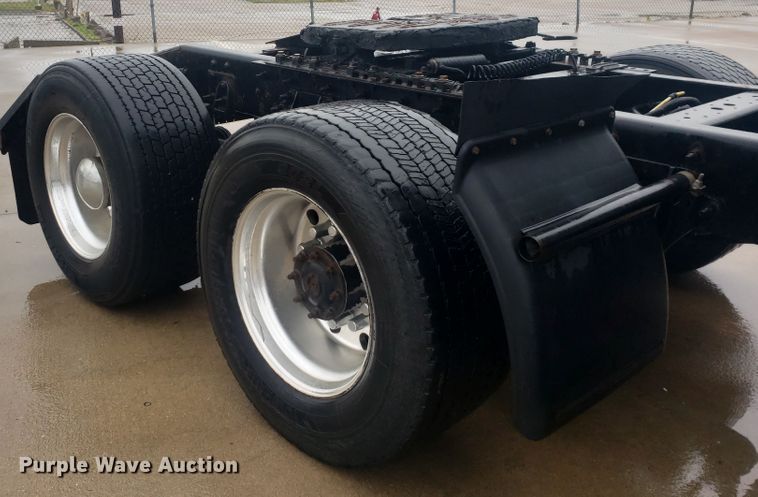 image for item HO9409 2013 International ProStar 122  semi truck