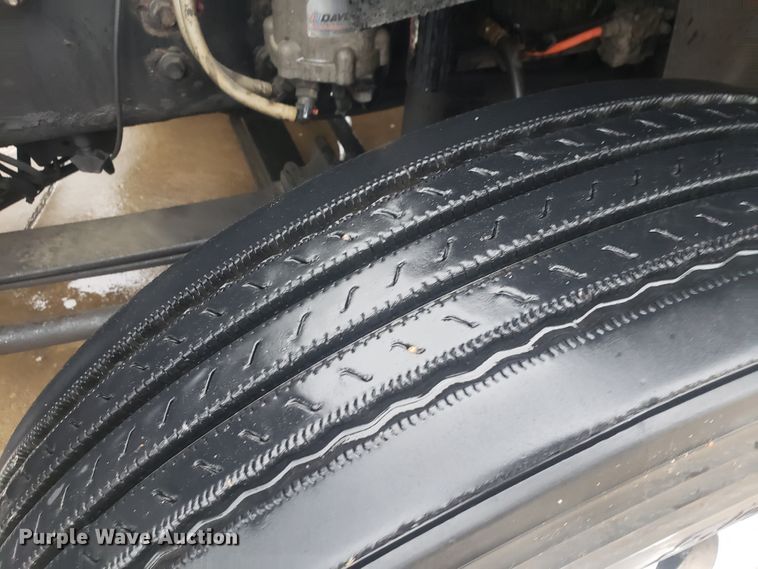 image for item HO9409 2013 International ProStar 122  semi truck