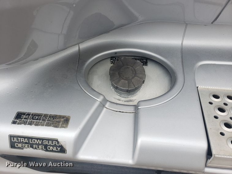 image for item HO9409 2013 International ProStar 122  semi truck