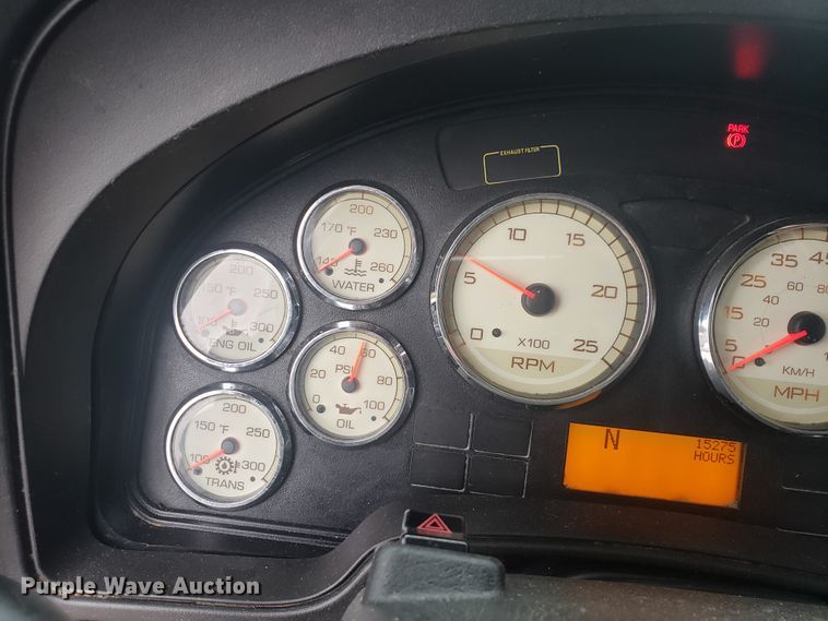 image for item HO9410 2013 International ProStar 122  semi truck