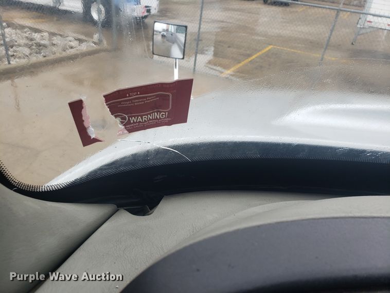 image for item HO9410 2013 International ProStar 122  semi truck