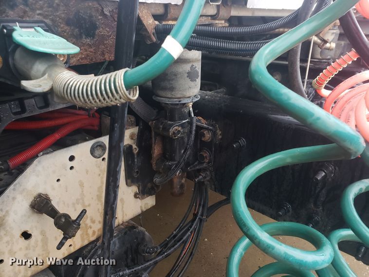 image for item HO9410 2013 International ProStar 122  semi truck