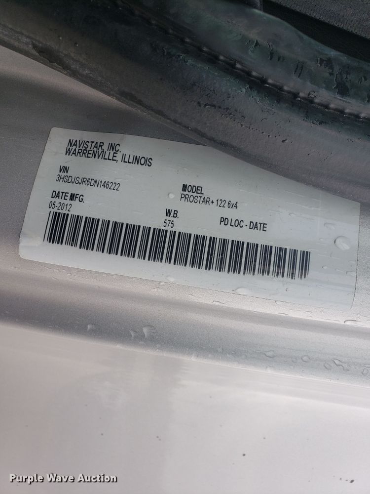 image for item HO9410 2013 International ProStar 122  semi truck