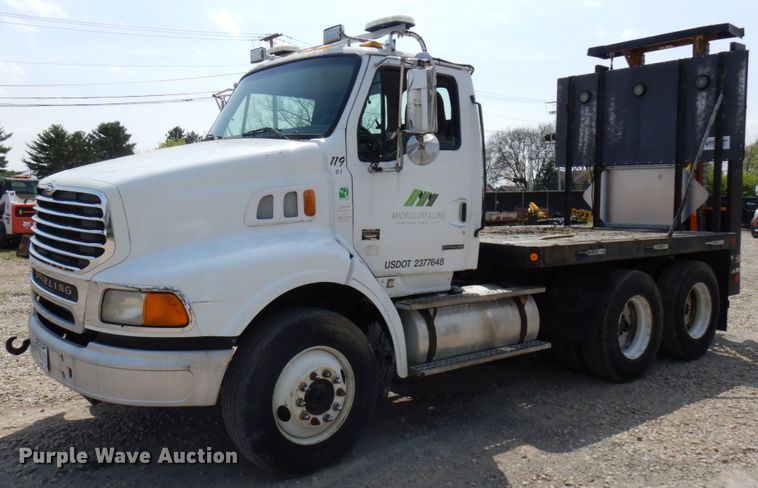 image for item HR9227 2001 Sterling A-Line  flatbed truck