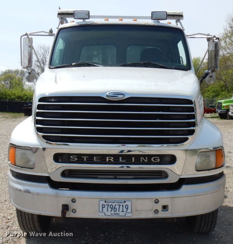 image for item HR9227 2001 Sterling A-Line  flatbed truck