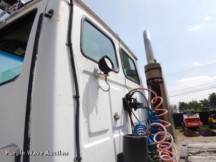 image for item HR9227 2001 Sterling A-Line  flatbed truck