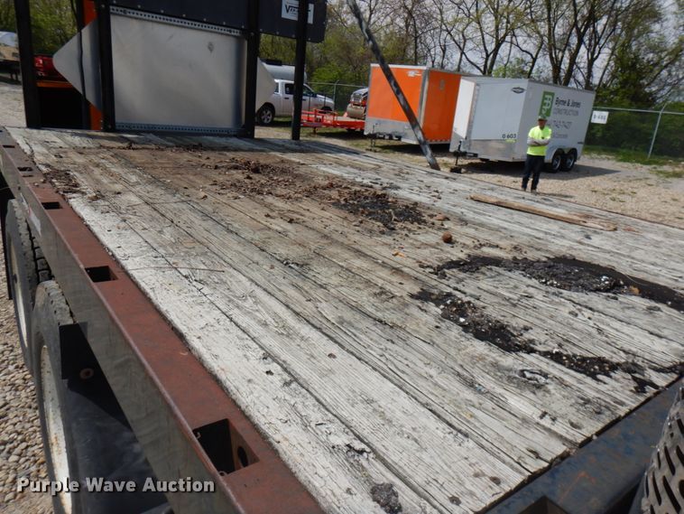 image for item HR9227 2001 Sterling A-Line  flatbed truck