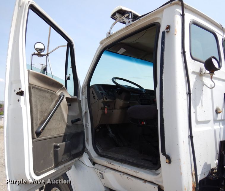 image for item HR9227 2001 Sterling A-Line  flatbed truck