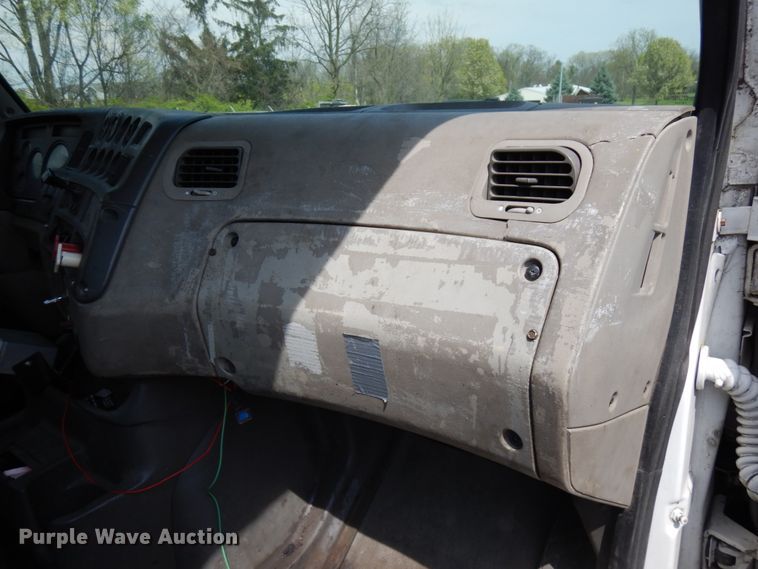 image for item HR9227 2001 Sterling A-Line  flatbed truck