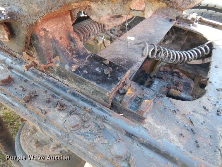 image for item HR9230 2001 Mack CH613  semi truck