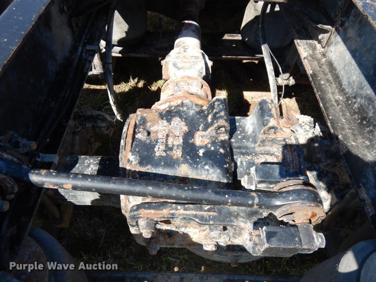 image for item HR9230 2001 Mack CH613  semi truck