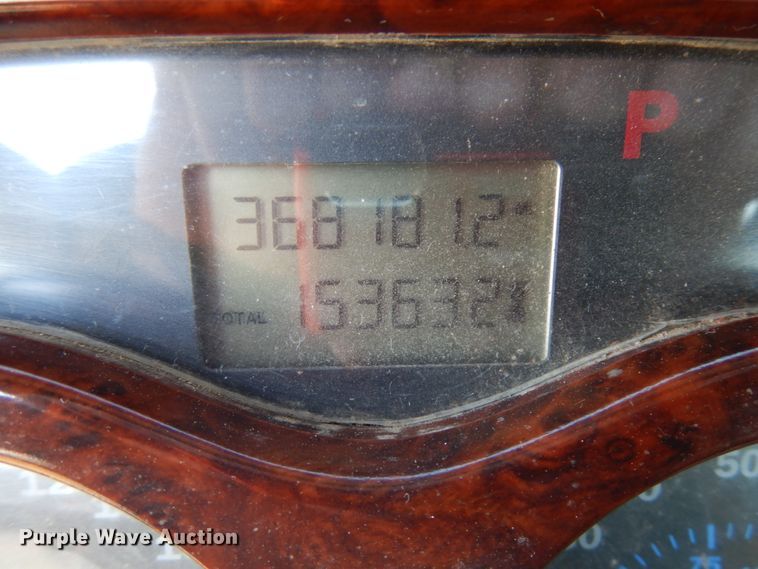 image for item HR9230 2001 Mack CH613  semi truck