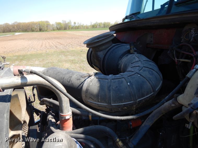 image for item HR9230 2001 Mack CH613  semi truck