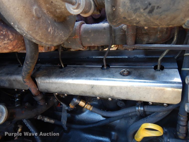 image for item HR9230 2001 Mack CH613  semi truck